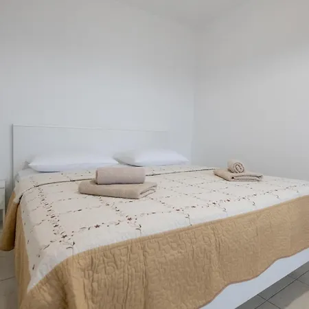 公寓 Ruza 伯德古拉